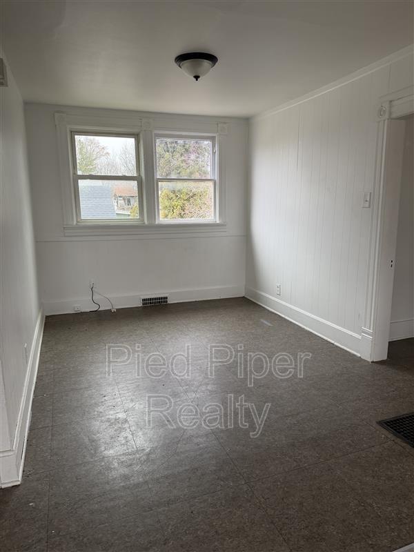 Foto del edificio - 534 1/2 E Wyandotte St
