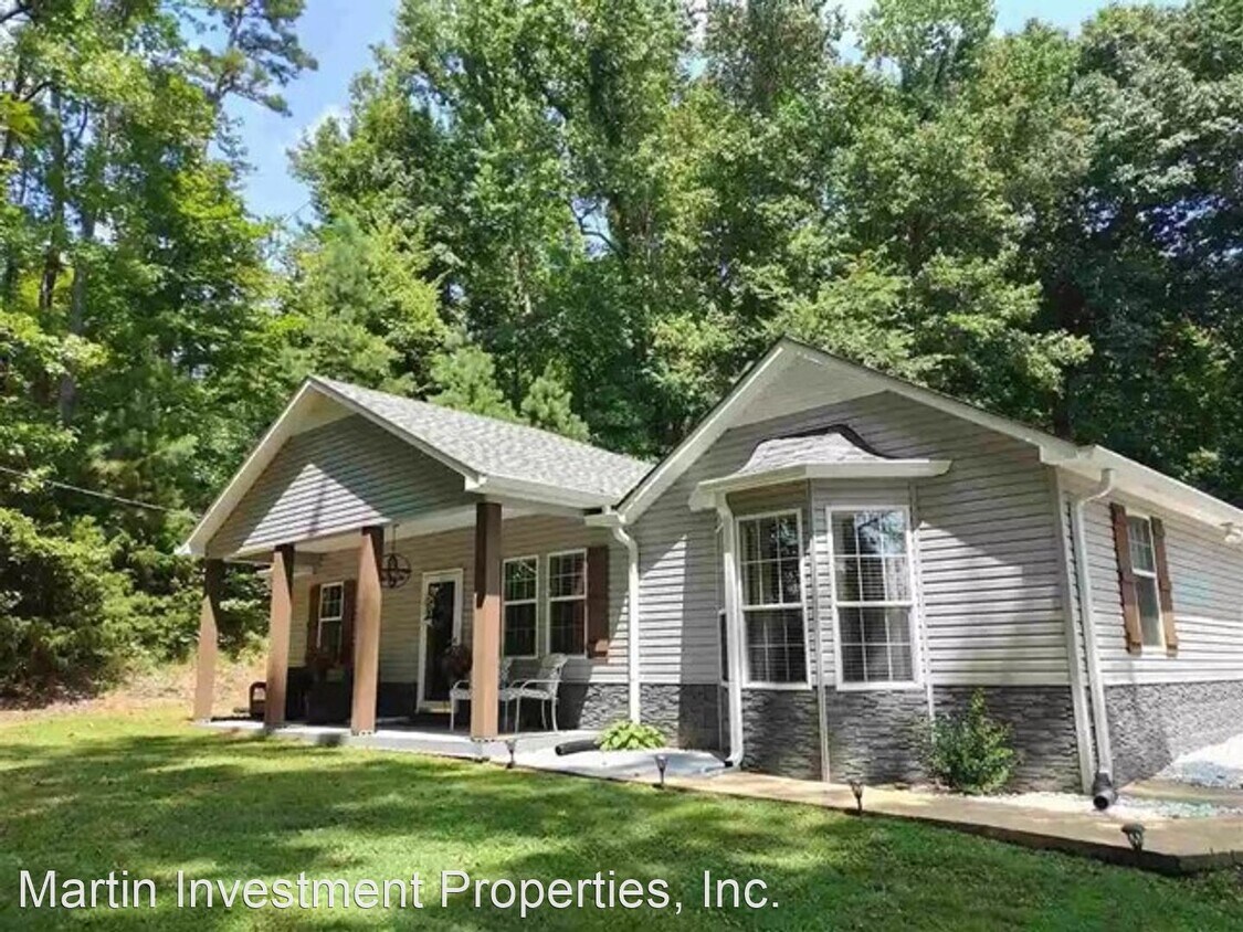 Primary Photo - 3 br, 2.5 bath House - 850 Poplar Springs Rd