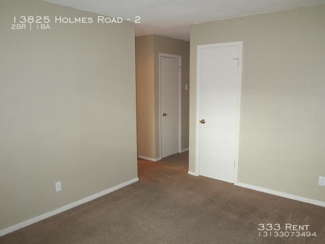 Foto del edificio - 13825 Holmes Rd