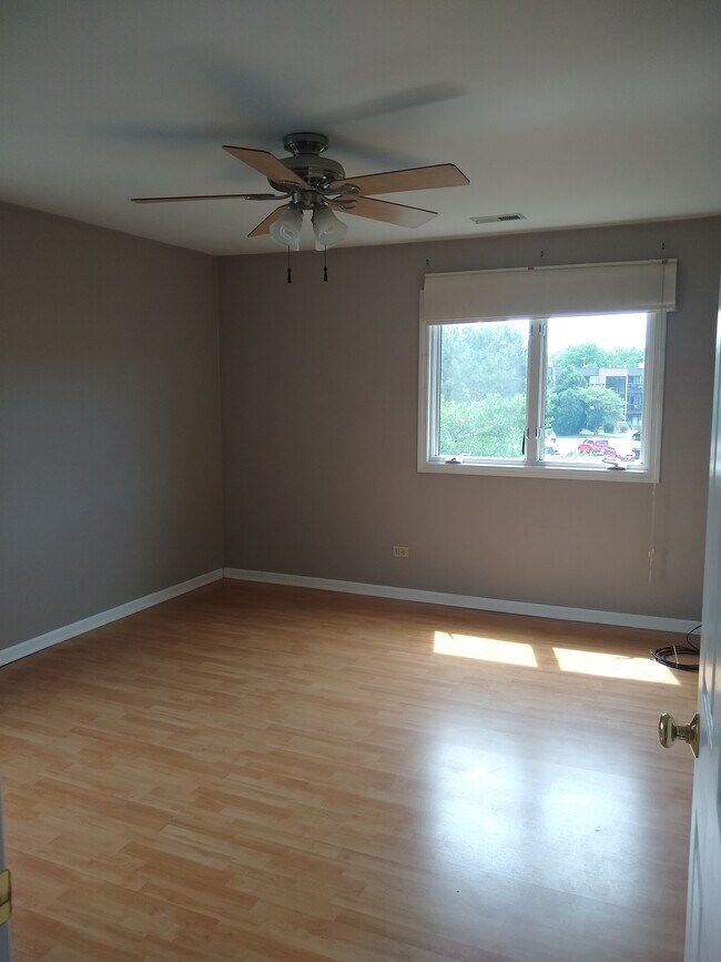 Master Bedroom - 1426 Stonebridge Cir