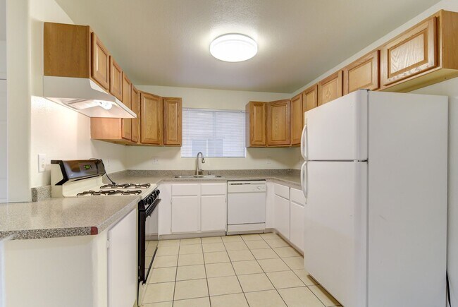 Foto del edificio - Rebecca Raiter Avenue #101, Las Vegas, NV ...