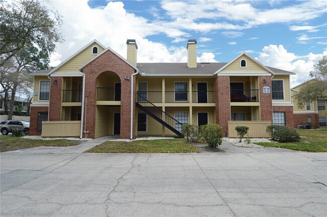 Building Photo - 8718 Mallard Reserve Dr