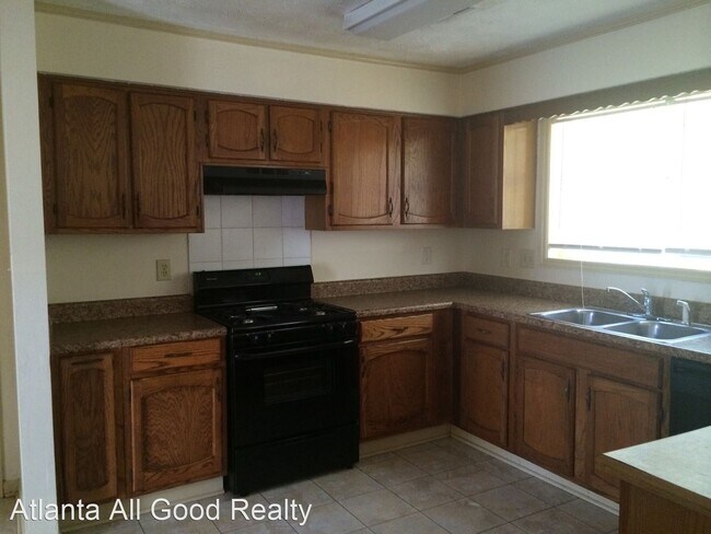 Building Photo - 4 br, 2.5 bath House - 688 Woodstone Road