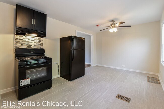 Foto del edificio - 3 br, 1 bath House - 9539 S. Euclid Ave.