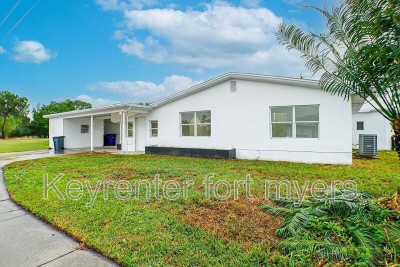 Foto principal - 900 Leeland Heights Blvd W