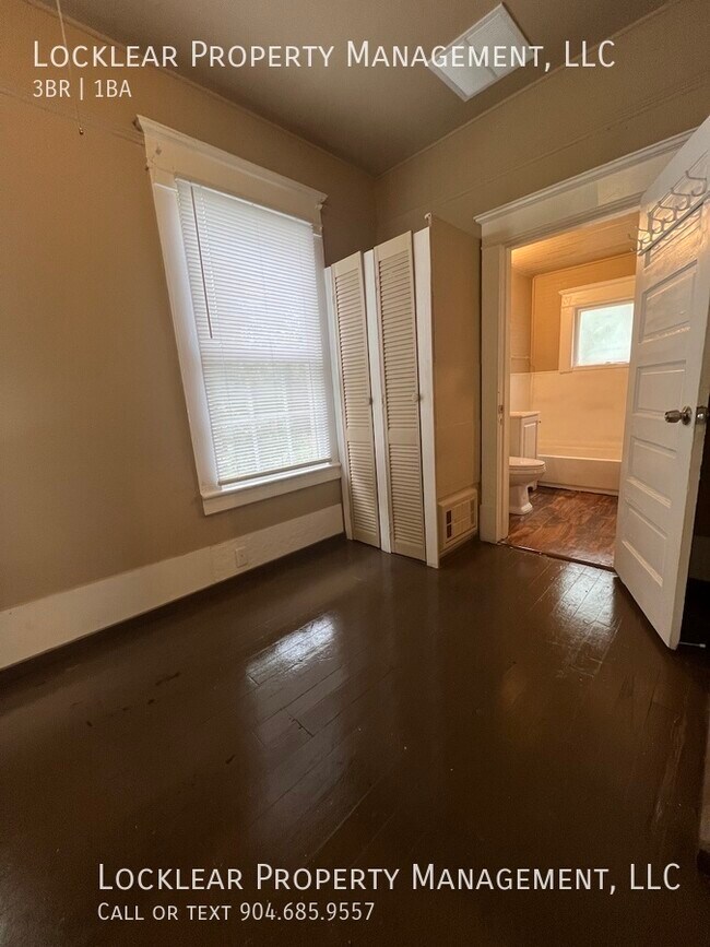 Building Photo - 1204 W 29th St. Jacksonville, FL 32209