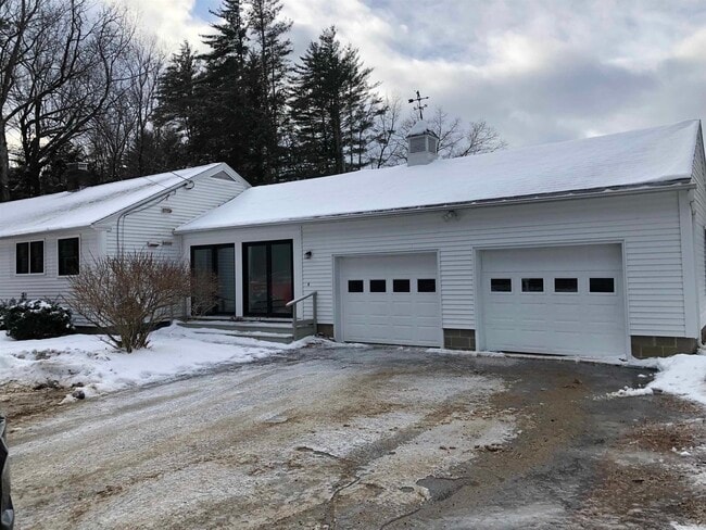 Building Photo - 77 Sewalls Falls Rd