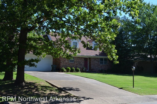 Foto del edificio - 836 E Peel St