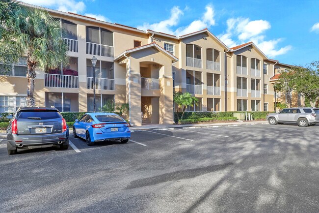 Foto del edificio - 9025 Colby Dr