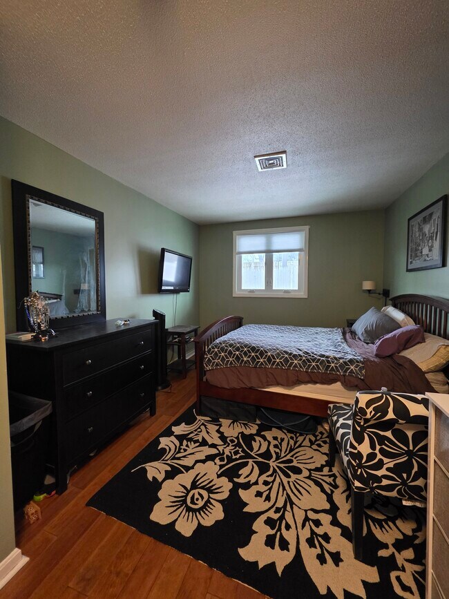 Photo - 620 Boston Ave Apartment