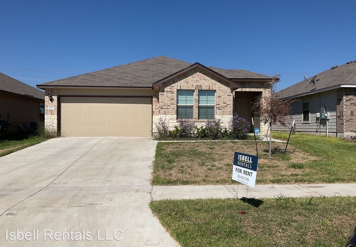 1005 Rosa Parks Dr, Killeen, TX 76543 House Rental in Killeen, TX
