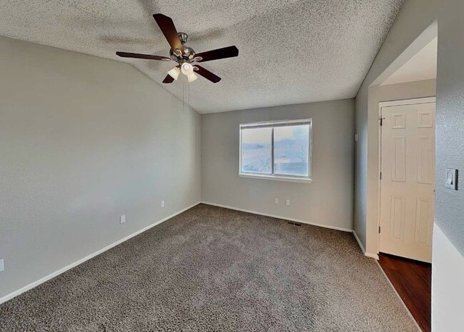 Building Photo - 11029 Benton St