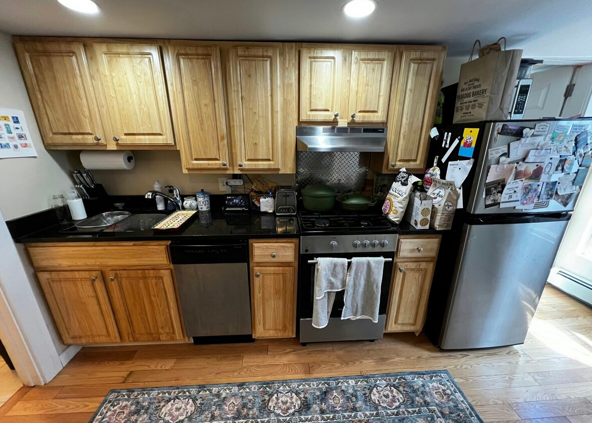 *Las imágenes son muestras representativas de la unidad anunciada. En algunos casos, las unidades reales que visita... - 12 Irving St