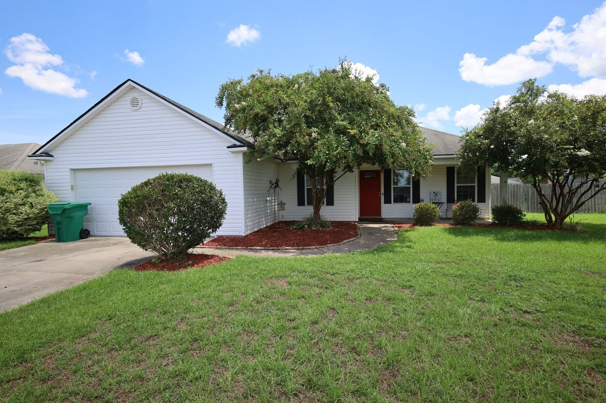 Primary Photo - 5268 Fortress Cir