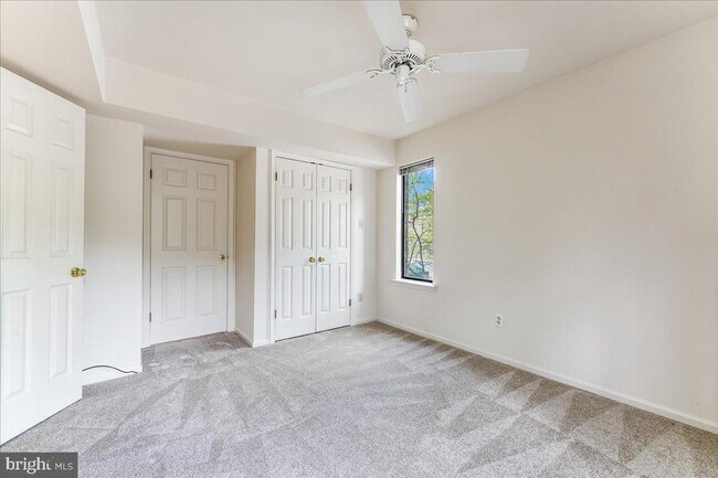 Foto del edificio - 102 Mountainview Dr