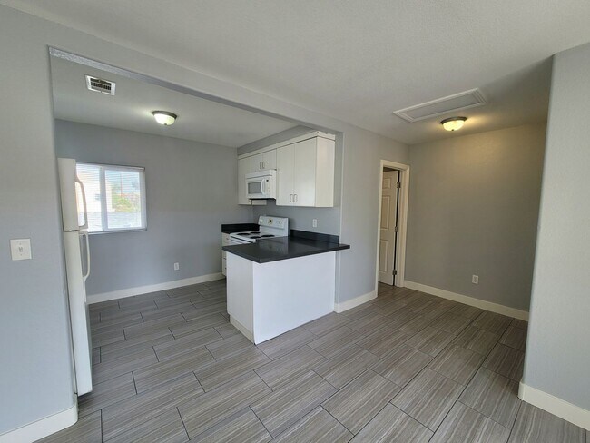 Foto del edificio - 224 N 13th St