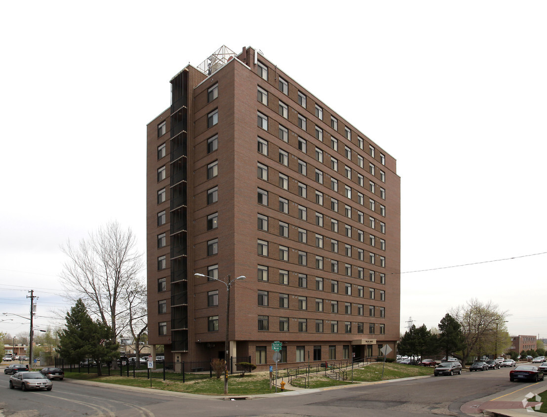 Primary Photo - Walsh Manor Annex