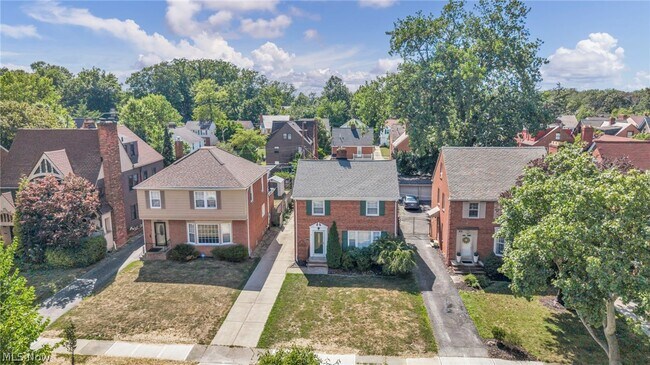 Foto del edificio - 3678 Lynnfield Rd