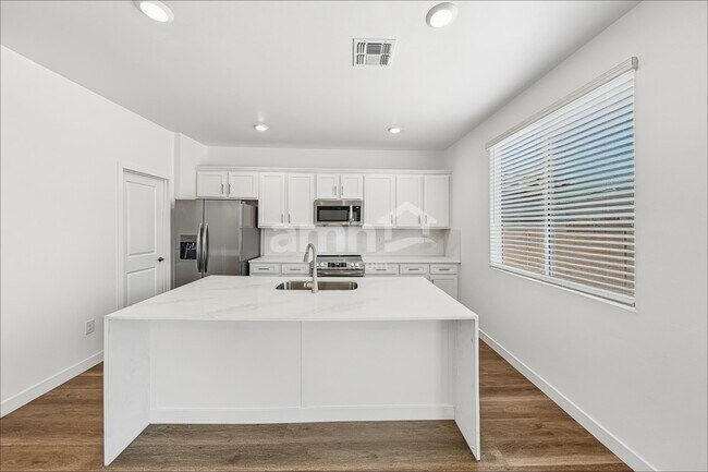 Foto del edificio - 13124 N Honest Endeavor Wy