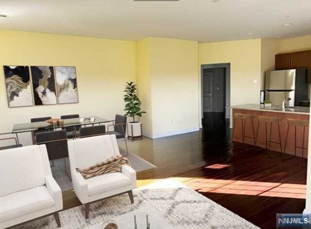 Foto del edificio - 1301 Windsor Park Ct