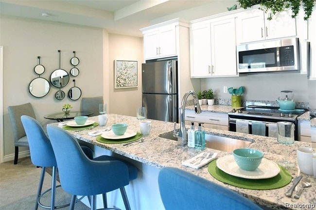 Building Photo - 3317 Blossom Ridge Blvd