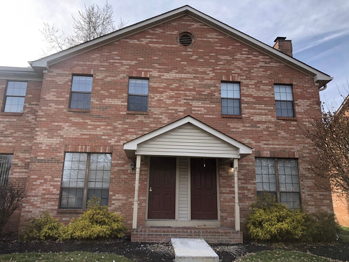 Primary Photo - 6453 Brookedge Ct