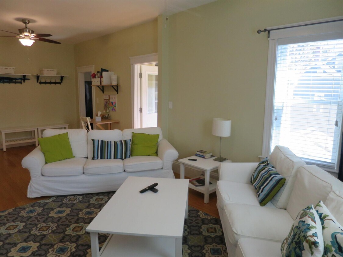 29 Wallace St Unit 3, Somerville, MA 02144 Condo for Rent in