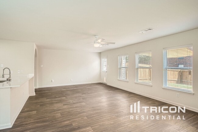Building Photo - 1026 Barrymore Ln