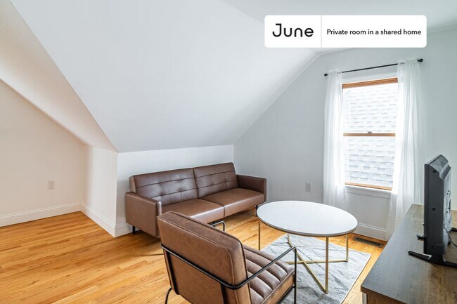 Foto del edificio - Room in Shared 6 bed/2 bath home in Somerville