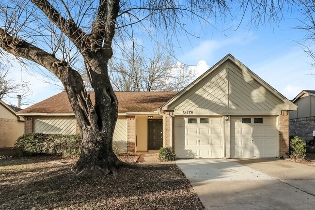 Foto del edificio - 15826 Beechnut St