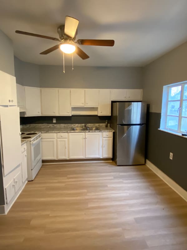 Building Photo - 6632 Fleet Ave