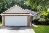 Foto principal - 1840 Courtyard Ln