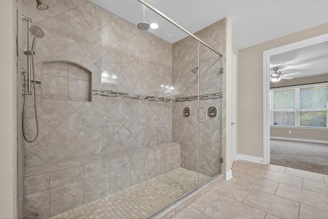 Building Photo - 15303 Westland Gate Dr