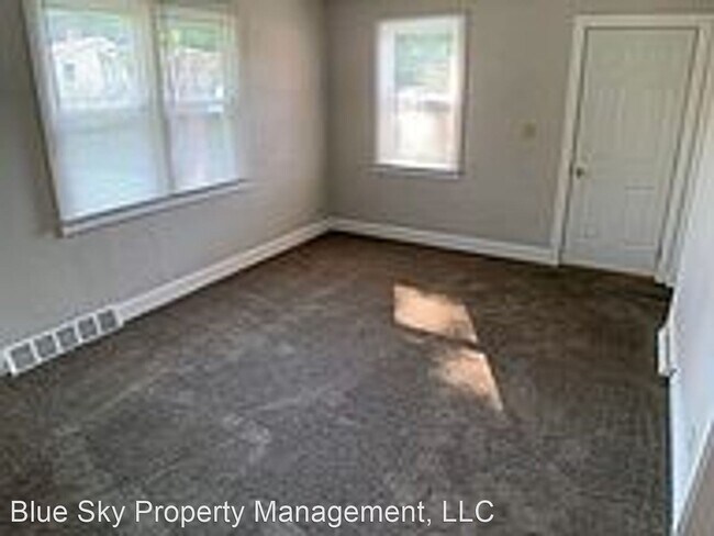 Building Photo - 2 br, 1 bath House - 505 W. 35th