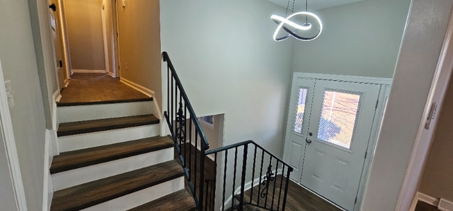 Foto del edificio - 1010 Lewisville Clemmons Rd