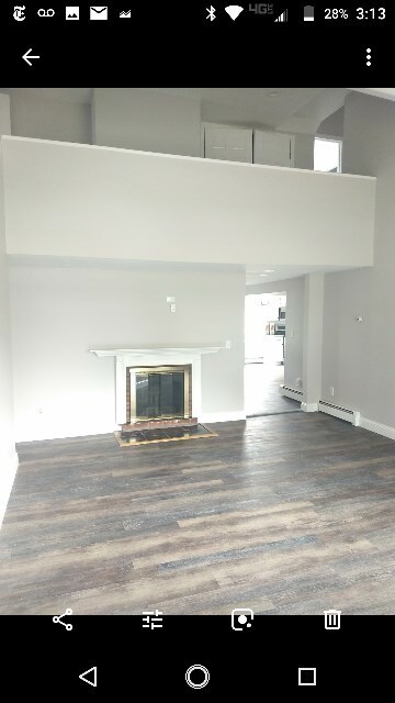 Foto del edificio - 99 Seaver Cir