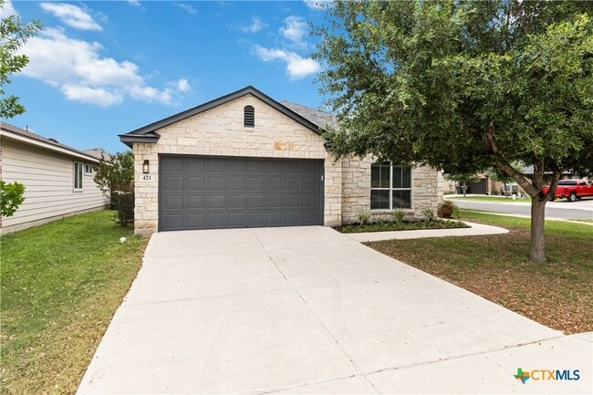 Building Photo - 421 Capistrano Dr