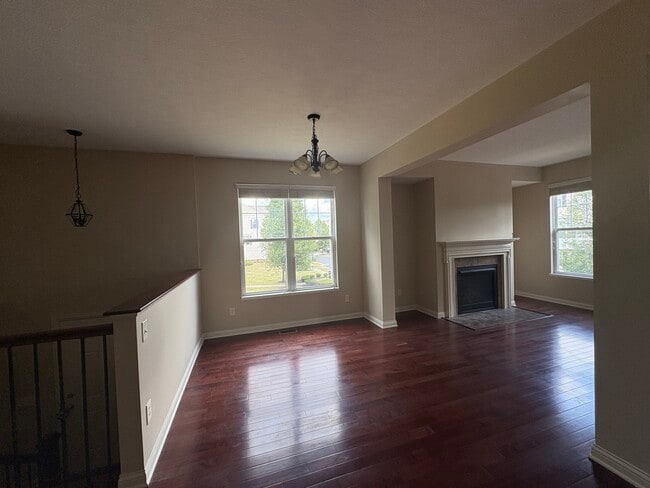 Building Photo - 2793 Acarie Dr