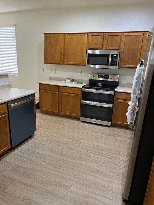 Foto del edificio - Power Ranch 4-bedroom single level.