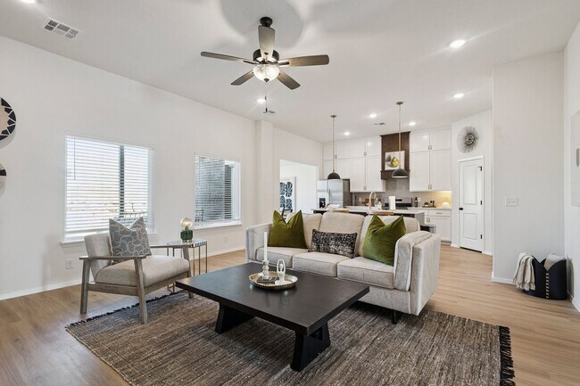 Foto del edificio - Modern Comfort Meets Turn-Key Living in Owasso’s Newest Build