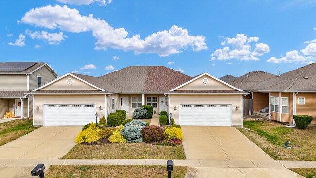 Foto del edificio - 1504 Stonebluff Ct