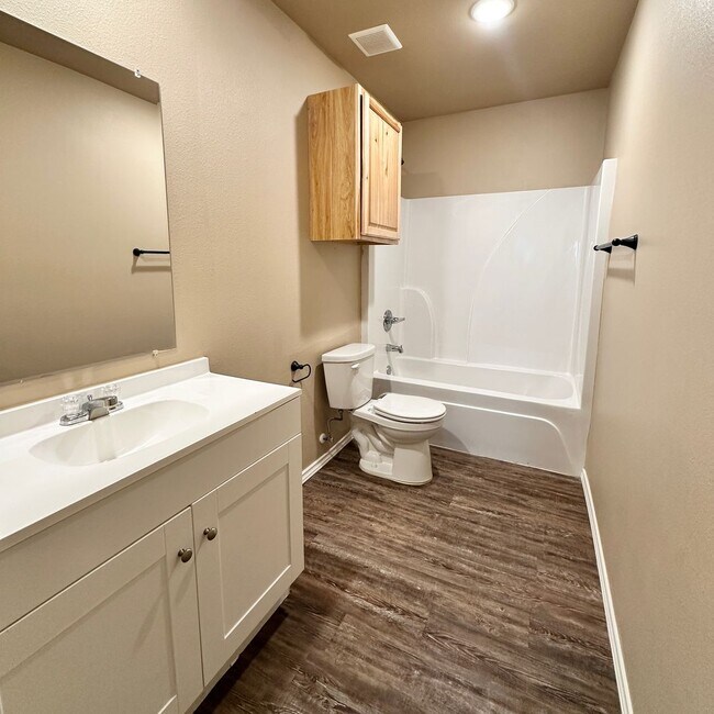 Foto del edificio - $99 Move In Special With 13 Month Lease!