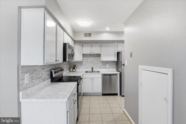 Foto del edificio - 4614 Conwell Dr