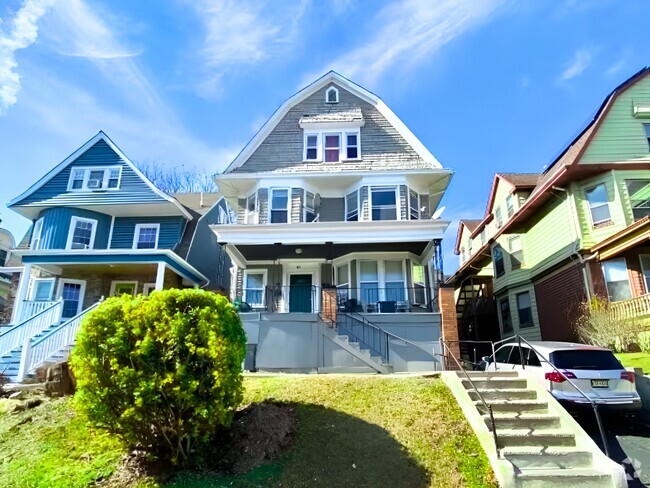 Building Photo - 45 Watson Ave