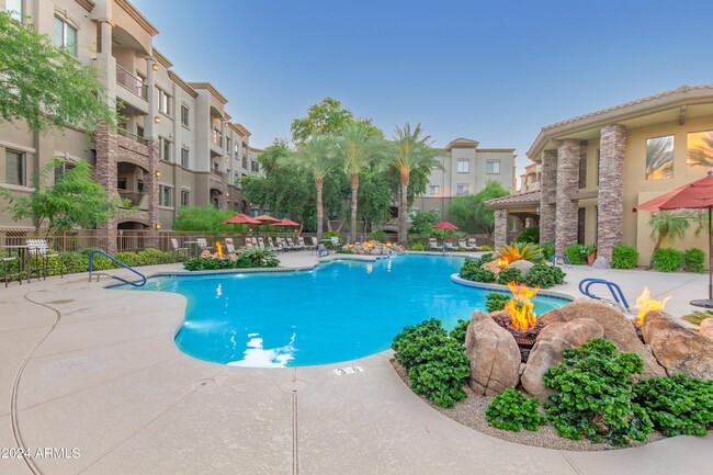 Building Photo - 5350 E Deer Valley Dr