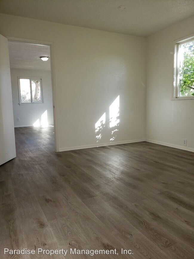 Building Photo - 1 br, 1 bath House - 3874 E. Main St.