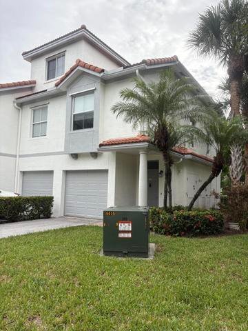 Foto del edificio - 2050 Alta Meadows Ln