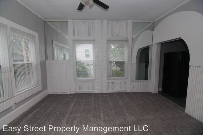 Building Photo - 4 br, 2 bath House - 117 E Garfield St.