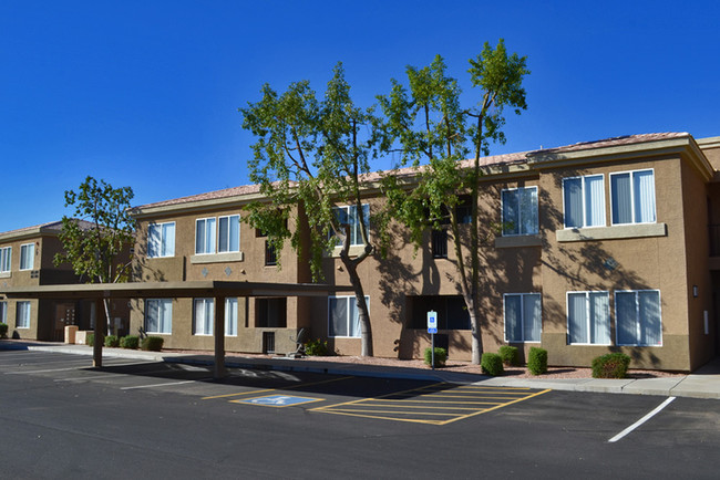 Canyon Ridge Apartments Surprise Arizona