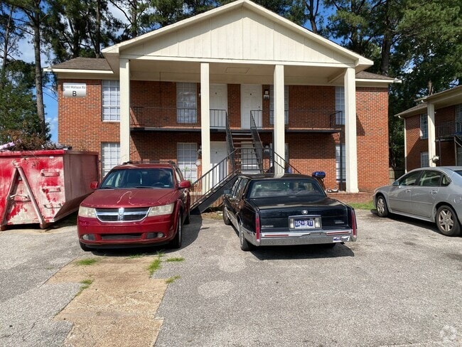 Building Photo - 1080 Wallace Rd